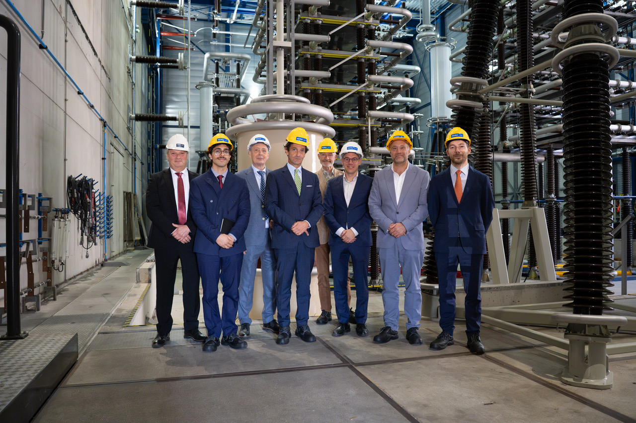 KEMA Labs Welcomes Italian Ambassador and Arnhem Alderman